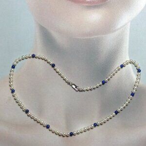 Freshwater Pearls and Lapis Lazuli Beads Necklace.